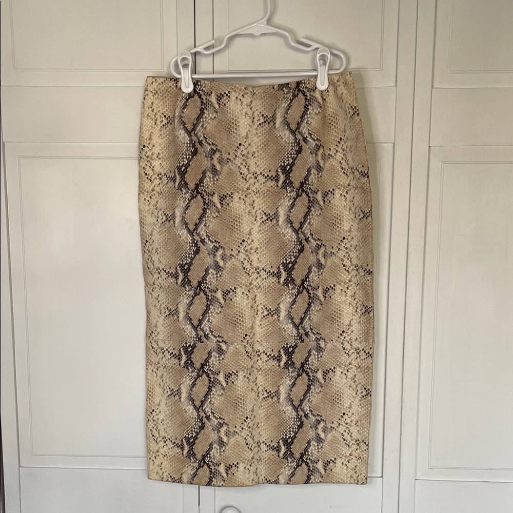 Lafayette 148 New York Casey Diamondback Beige Snake-Print Suede Pencil Skirt
